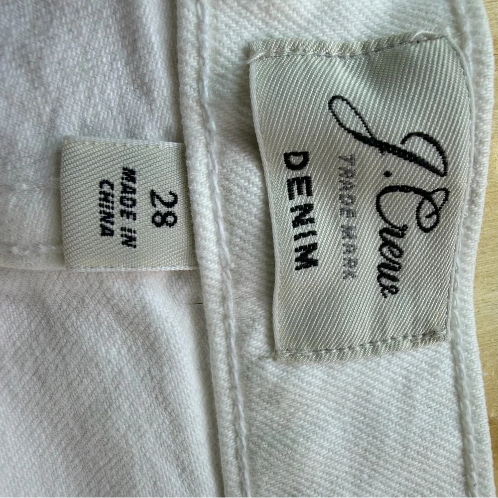 J.Crew Women’s‎ White Denim Shorts Size 28 High Rise Button Fly Raw Hem
